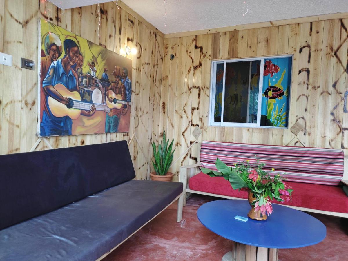 Hostel La Ballena Backpacker Las Galeras Exteriér fotografie